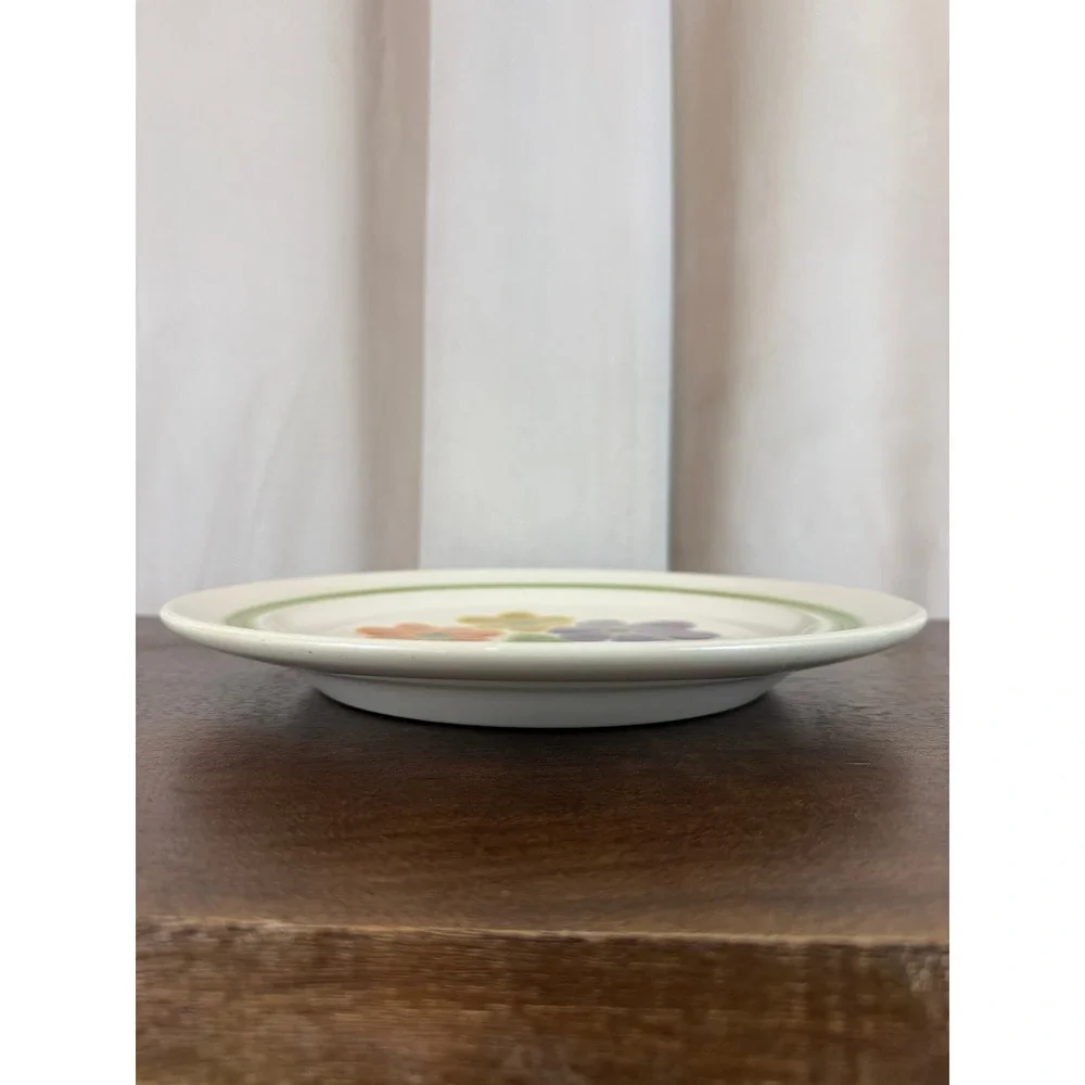 VTG‎ 1970's Franciscan Earthenware Purple Green Floral 10.5